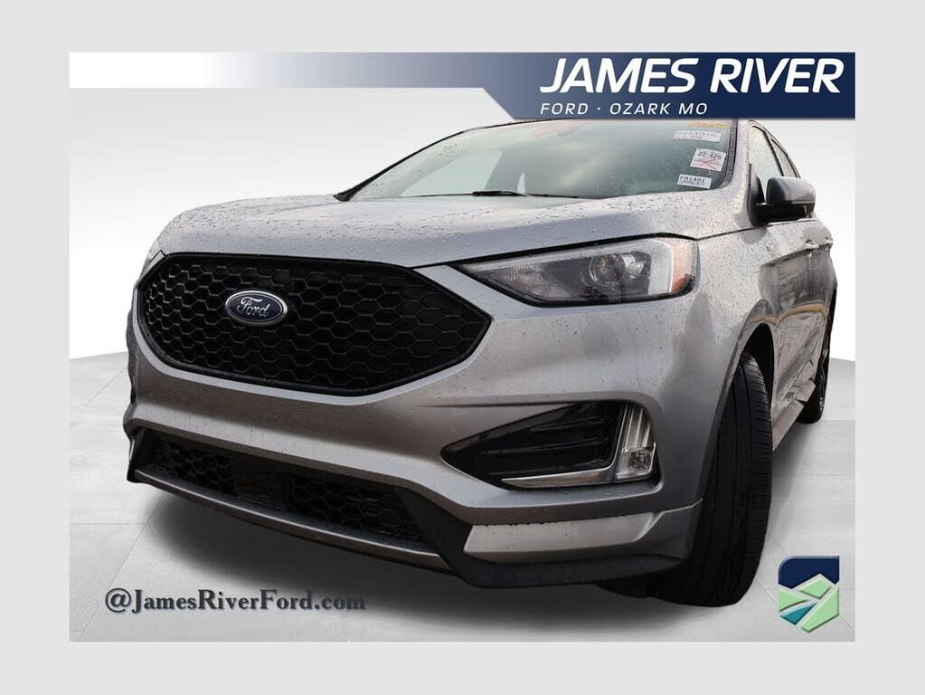 2022 FORD Edge