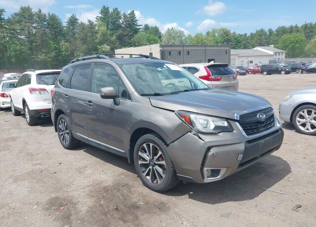 2017 SUBARU Forester