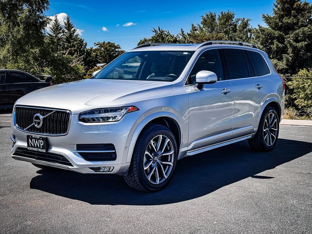 2018 VOLVO XC90