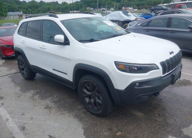 2020 JEEP Cherokee