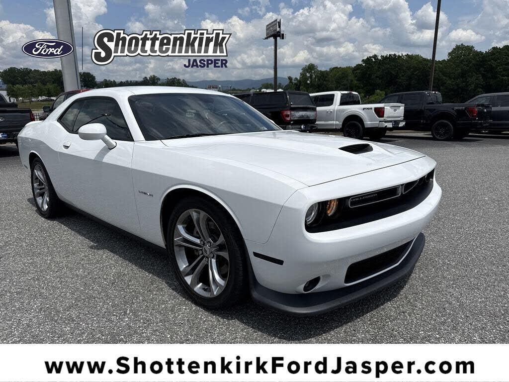 2021 DODGE Challenger