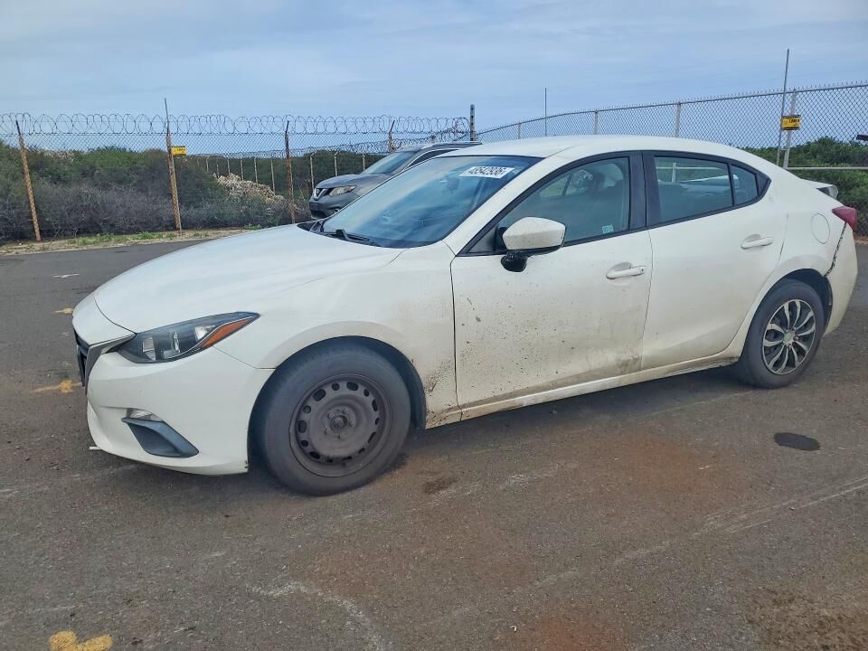 2016 MAZDA Mazda3
