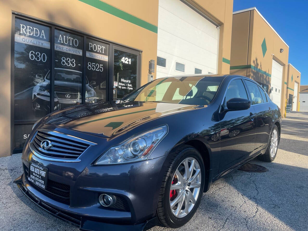 2011 INFINITI G37