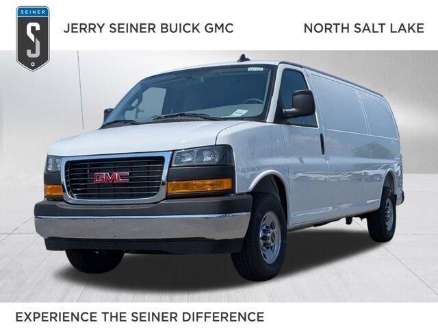 2025 GMC Savana