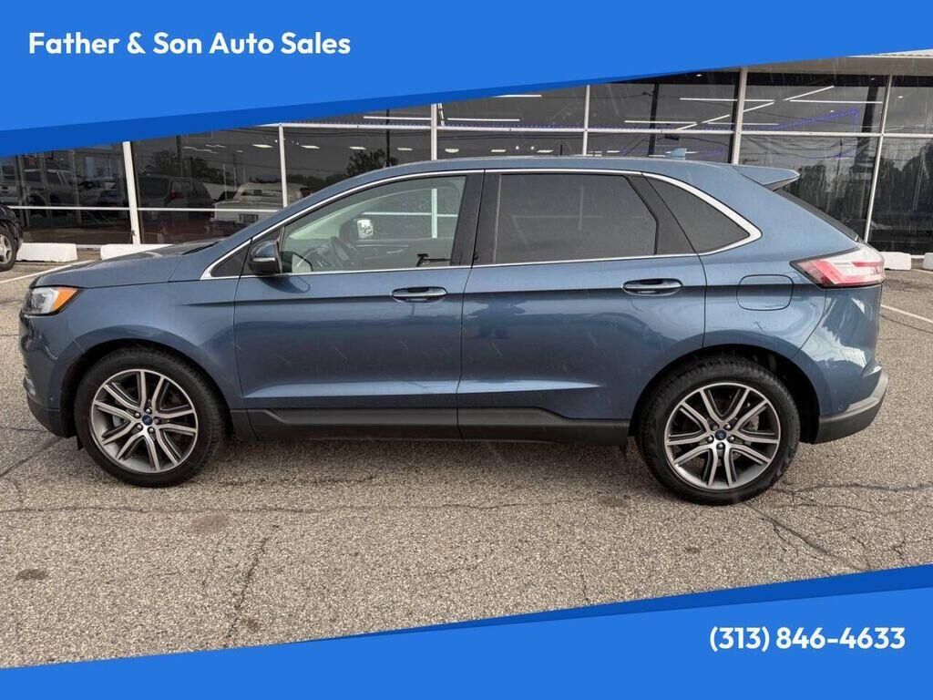 2019 FORD Edge