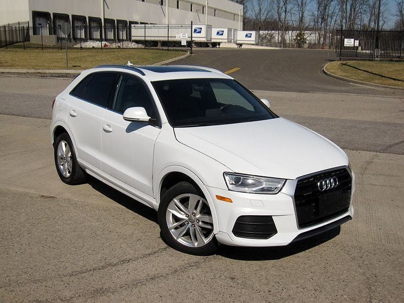 2016 Audi Q3