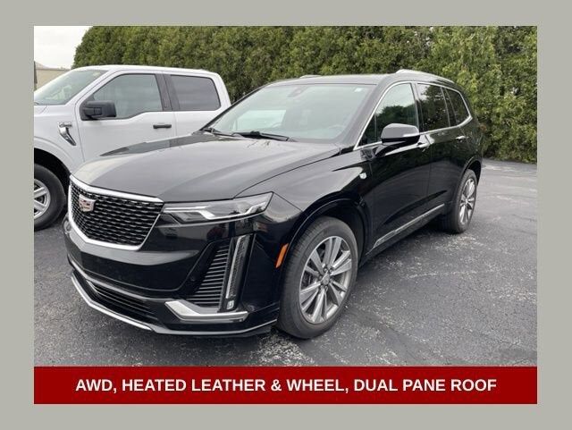 2021 CADILLAC XT6