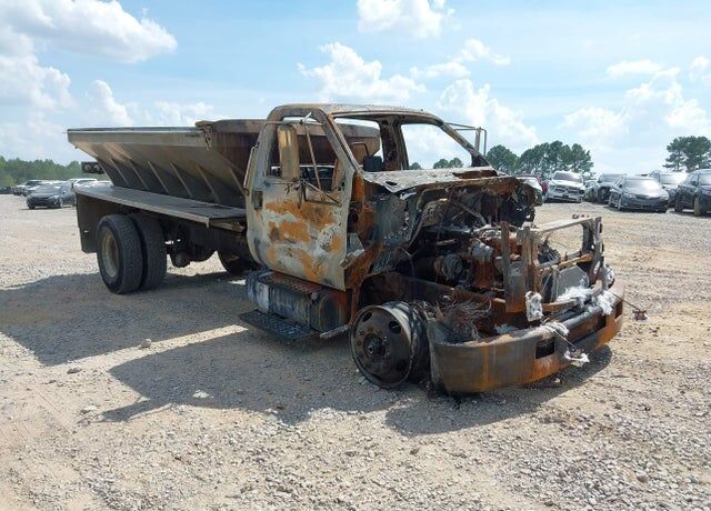 2005 FORD F-750