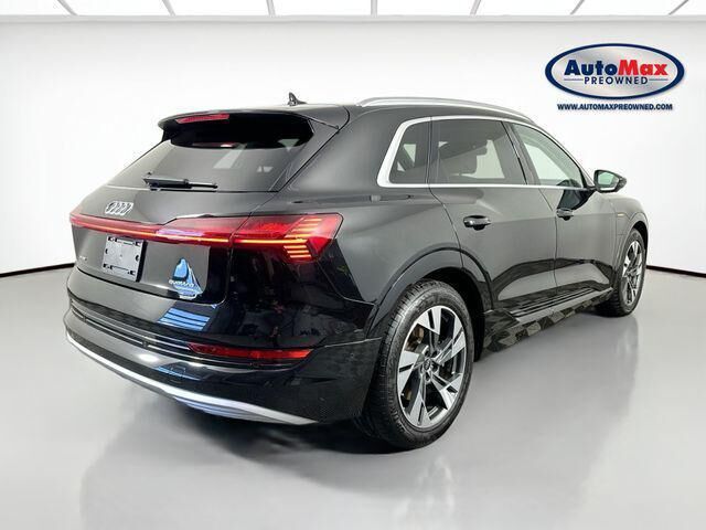 2023 Audi e-tron