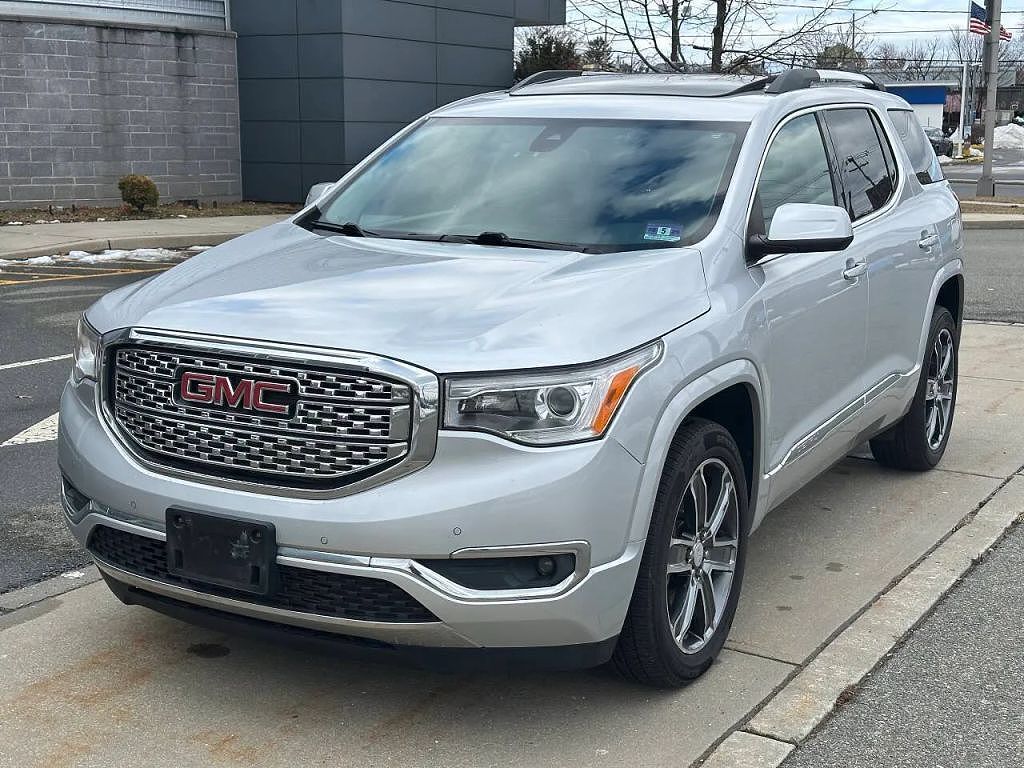 2017 GMC Acadia