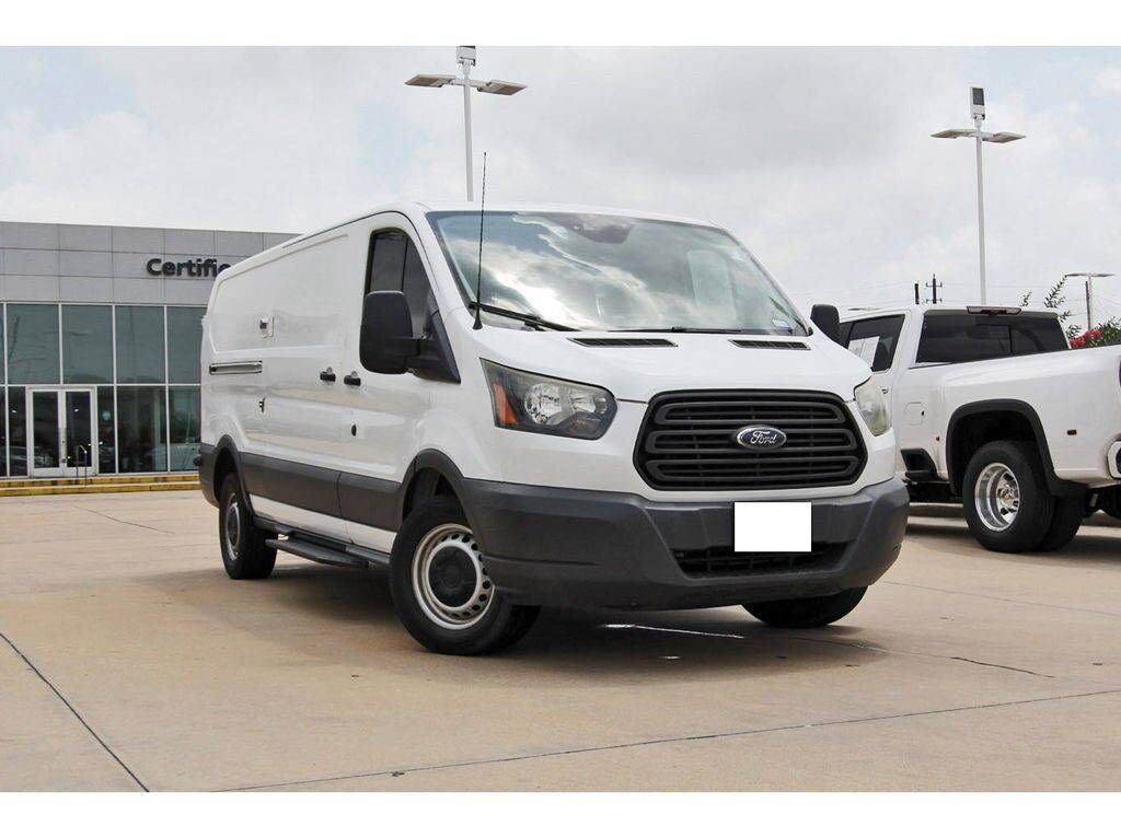 2017 Ford Transit