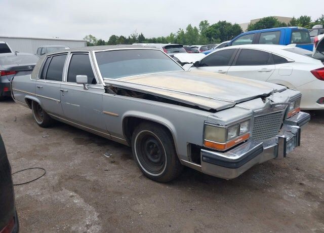 1988 CADILLAC Brougham
