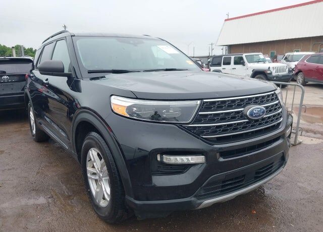 2022 FORD Explorer