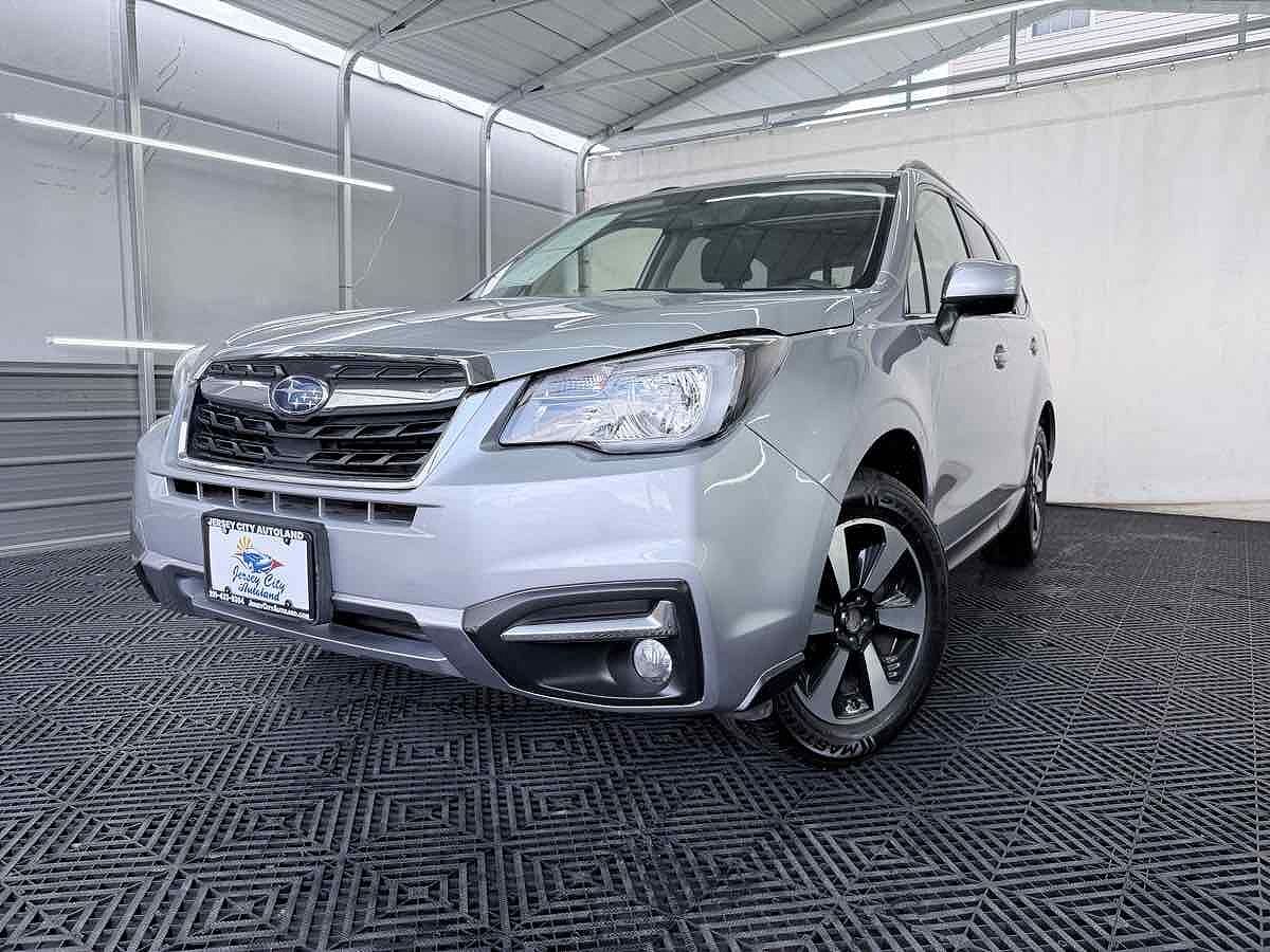 2017 SUBARU Forester