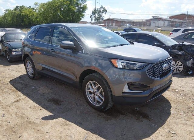 2023 FORD Edge