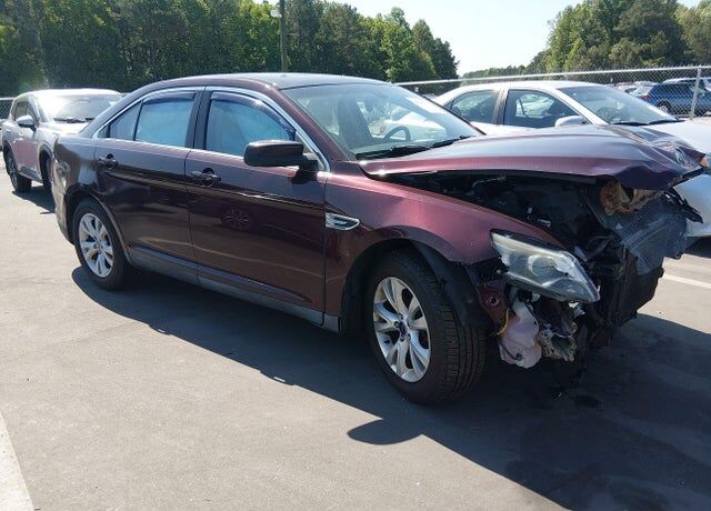2011 FORD Taurus