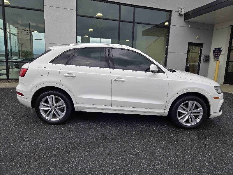 2017 Audi Q3