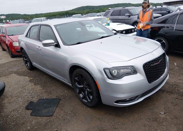 2021 CHRYSLER 300