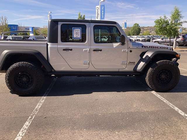 2022 JEEP Gladiator