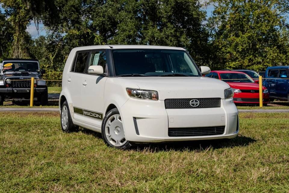 2009 TOYOTA SCION