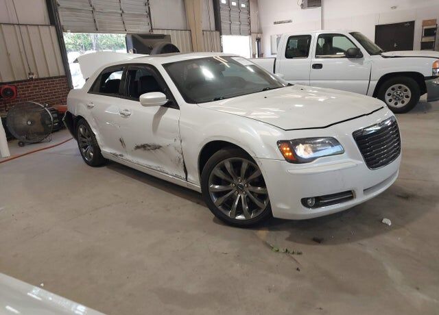 2014 CHRYSLER 300