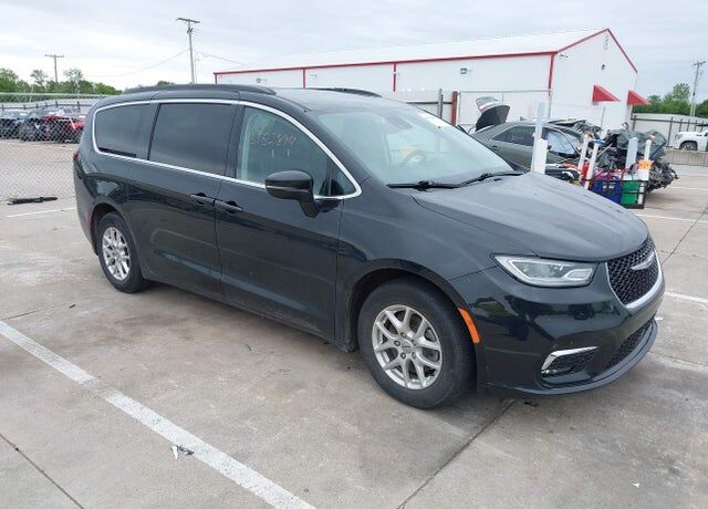 2022 CHRYSLER Pacifica