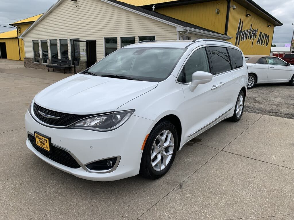 2018 CHRYSLER Pacifica