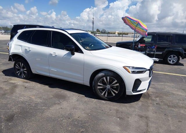 2024 VOLVO XC60