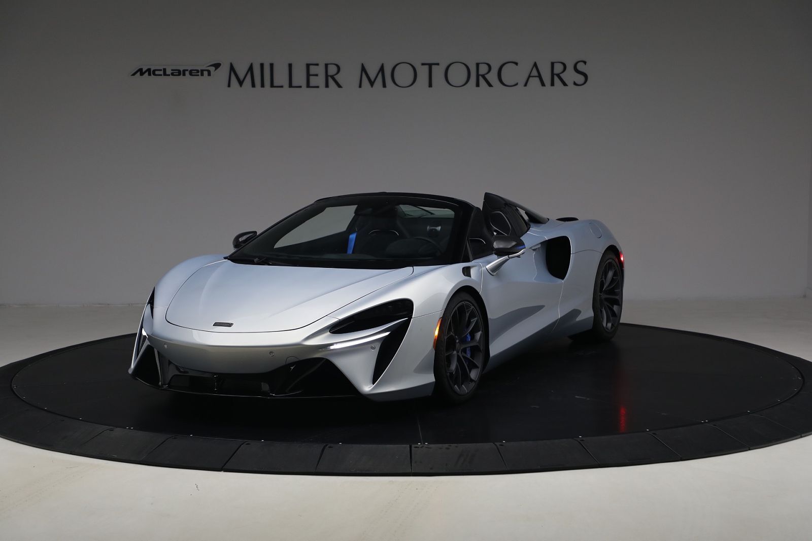 2026 MCLAREN ARTURA