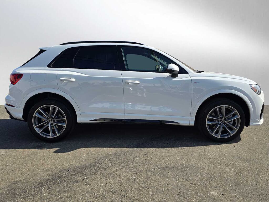 2023 Audi Q3