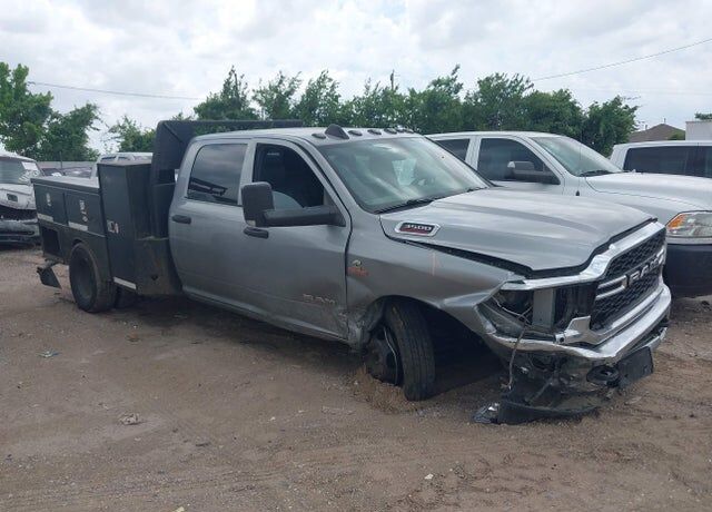 2021 RAM 3500