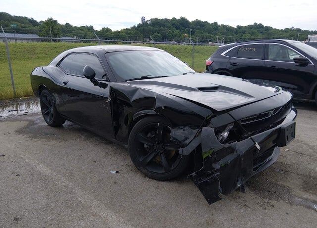 2015 DODGE Challenger