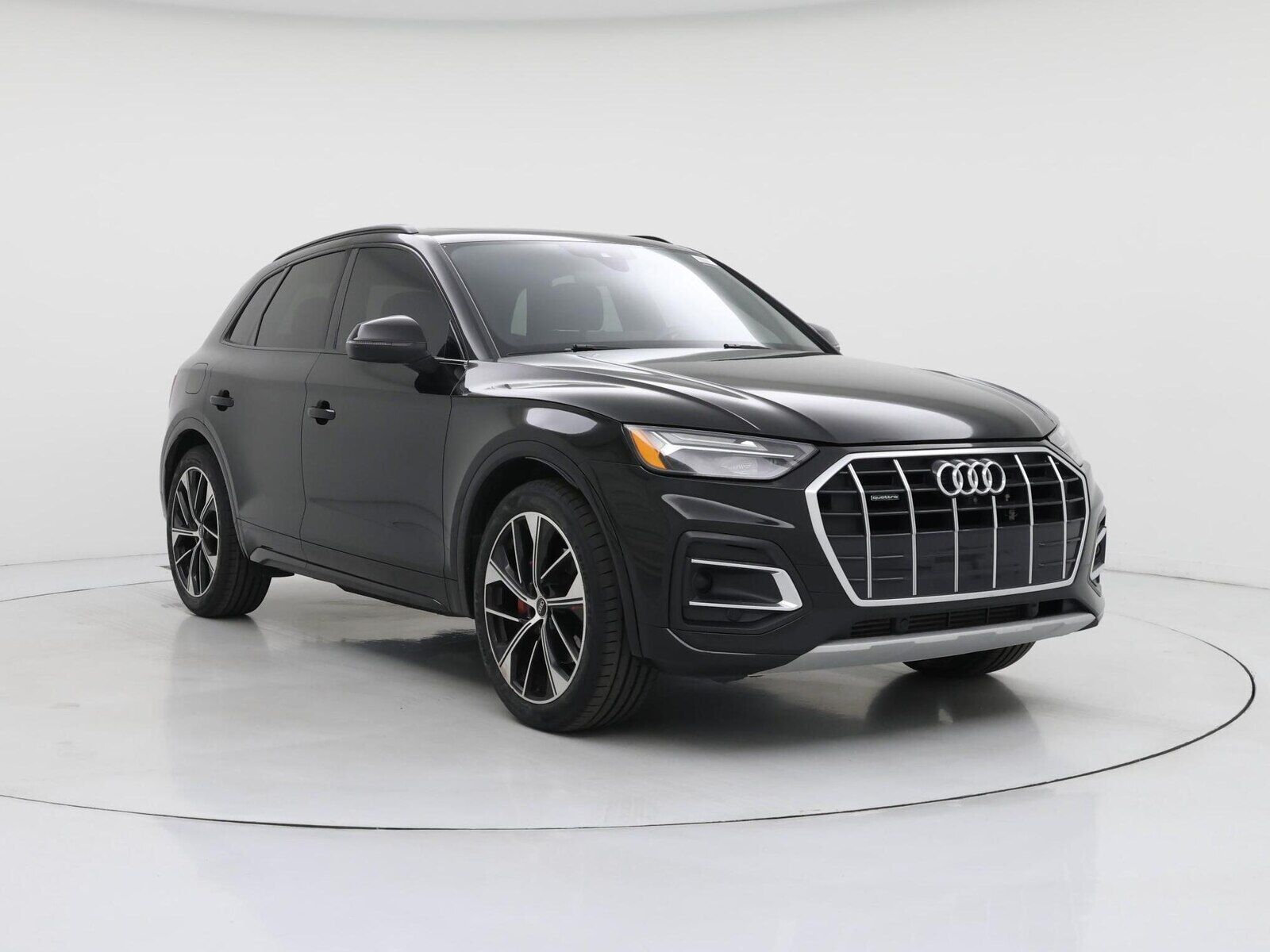 2022 Audi SQ5