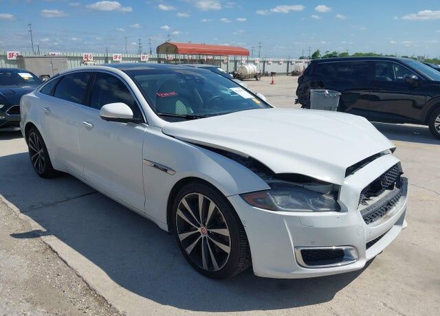 2019 JAGUAR XJ