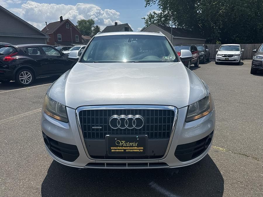 2011 AUDI Q5