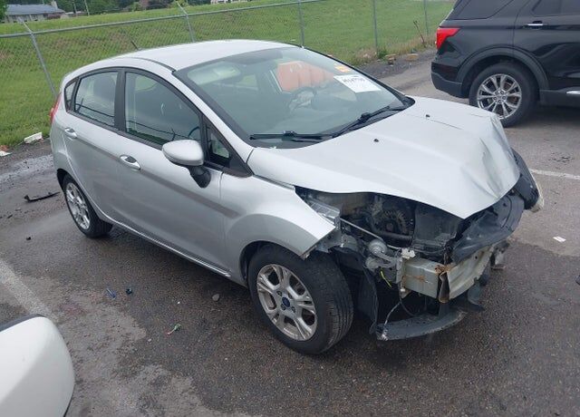 2016 FORD Fiesta