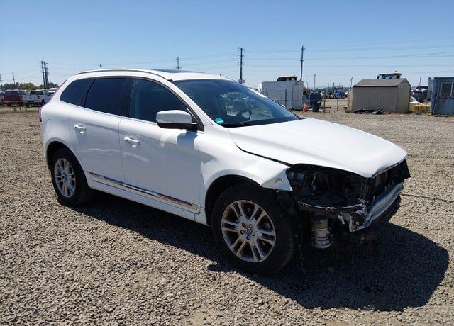 2016 VOLVO XC60