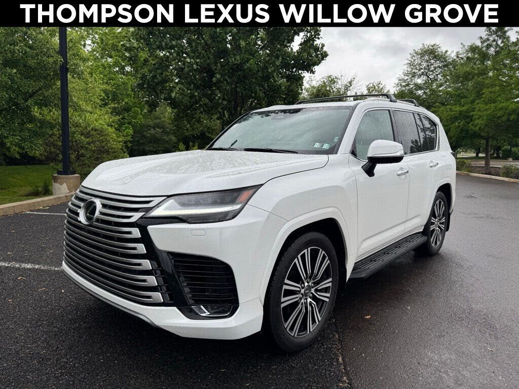 LEXUS
