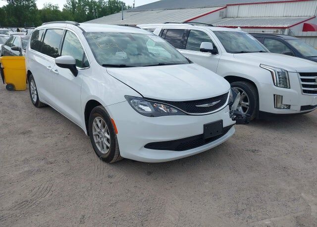 2021 CHRYSLER Voyager