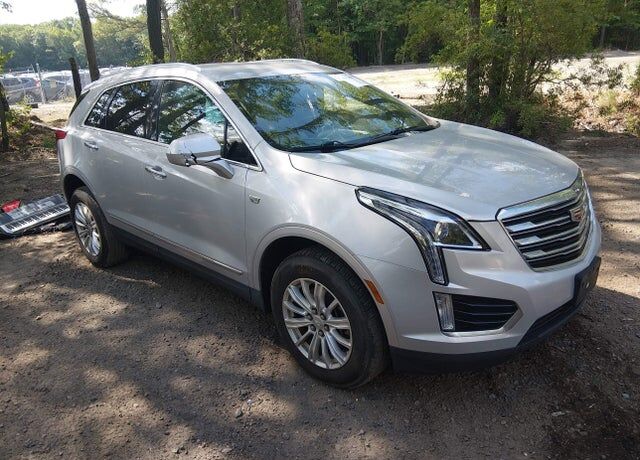 2017 CADILLAC XT5