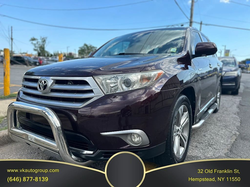 2011 TOYOTA Highlander