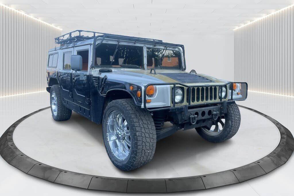 HUMMER H1