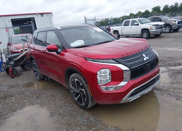 2024 MITSUBISHI Outlander