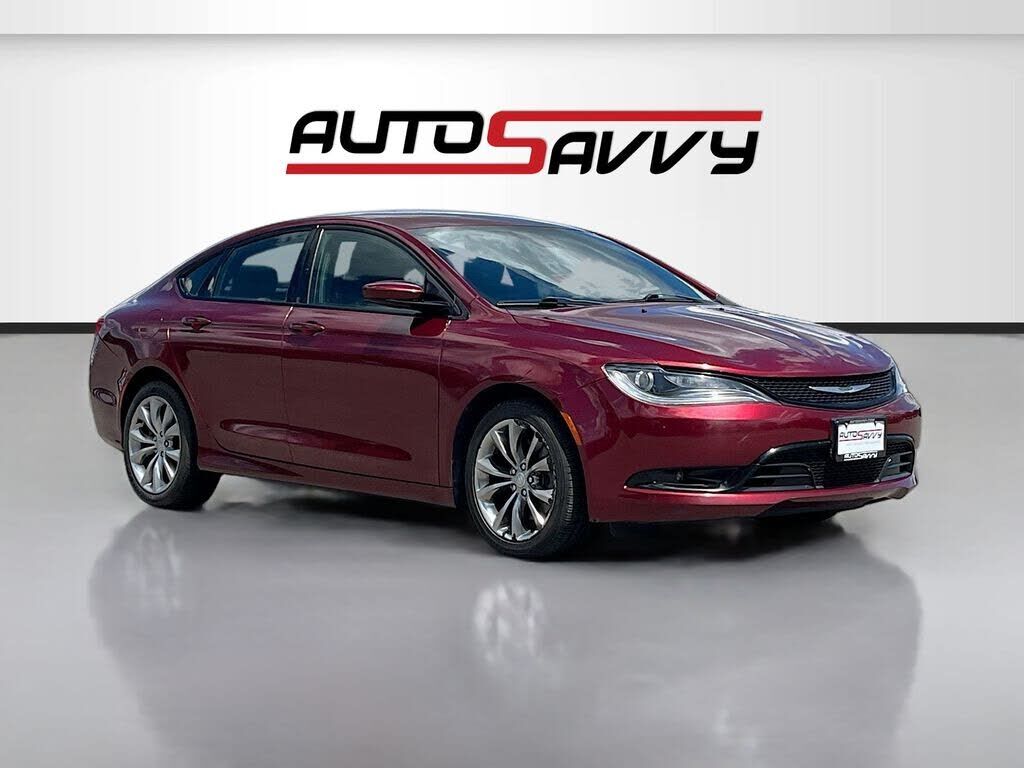 2016 CHRYSLER 200