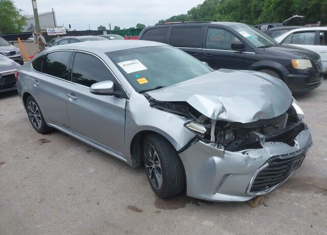 2016 TOYOTA Avalon