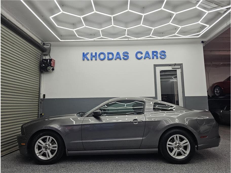 2014 FORD Mustang