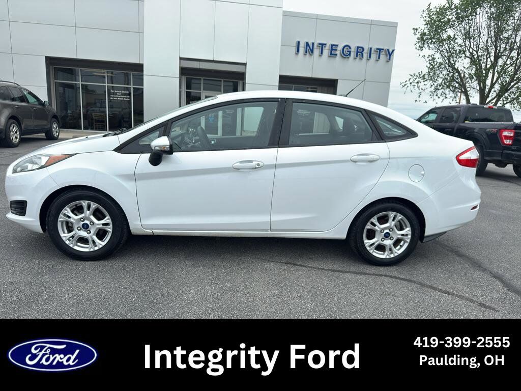 2015 FORD Fiesta
