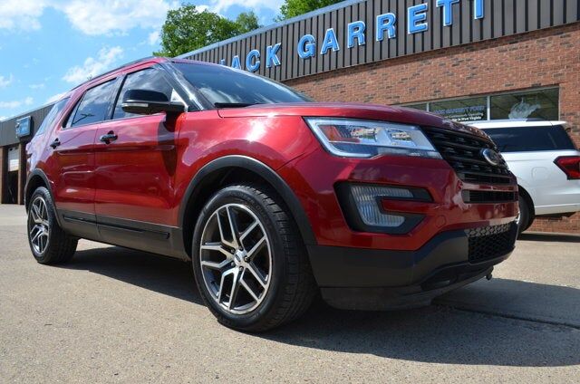 2017 FORD Explorer