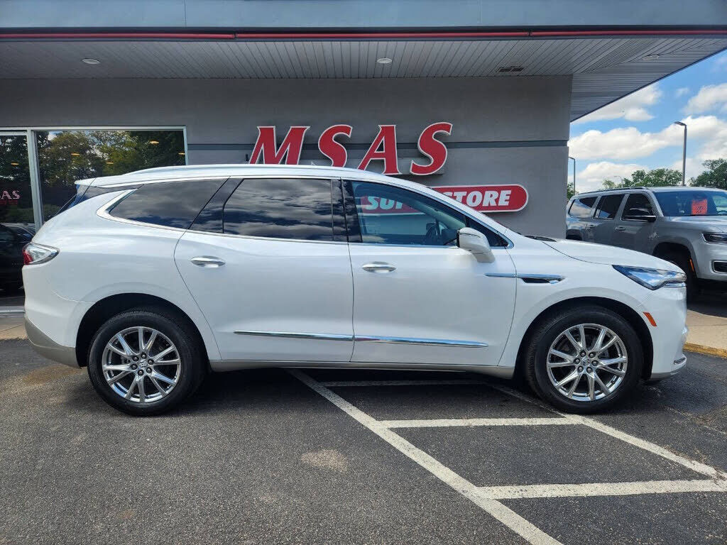 2023 BUICK Enclave