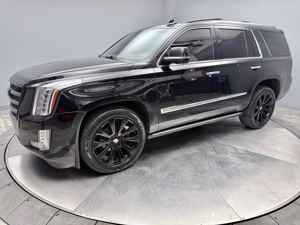 2016 CADILLAC Escalade